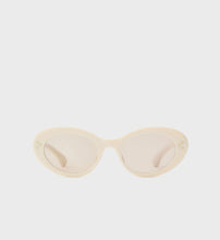 Load image into Gallery viewer, Frame N.05 - Sunglasses - Cream / Gold
