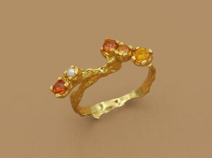 Floret Single Band Ring